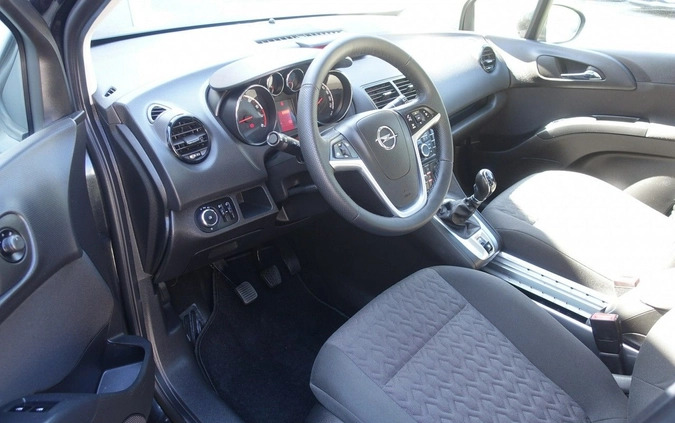 Opel Meriva cena 23900 przebieg: 181000, rok produkcji 2013 z Kraśnik małe 191